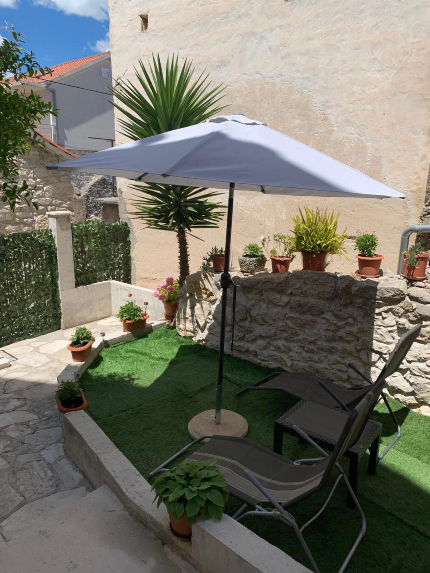 Apartman Romana Trogir Exterior foto